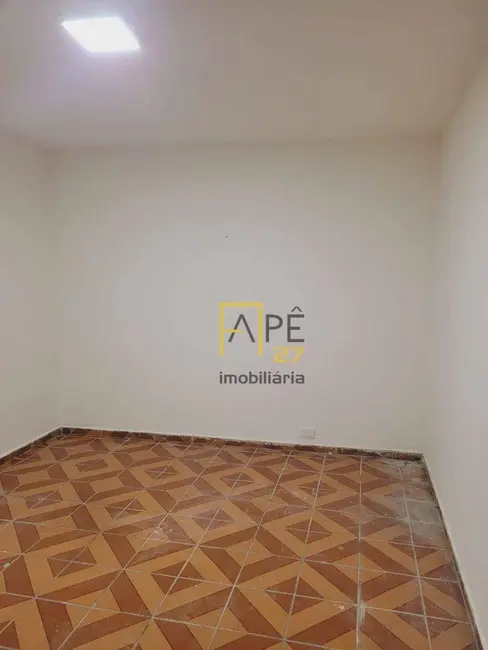 Foto 6 de Casa com 1 quarto para alugar, 40m2 em Jardim Tranqüilidade, Guarulhos - SP