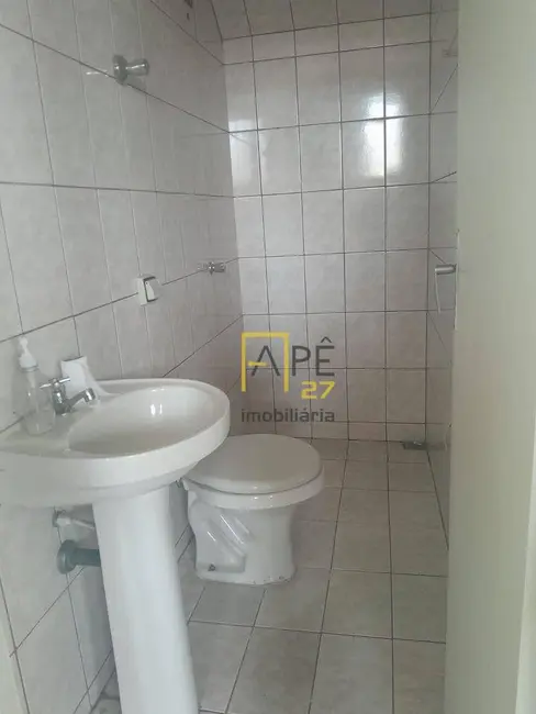 Foto 5 de Sala Comercial para alugar, 130m2 em Jardim Cocaia, Guarulhos - SP