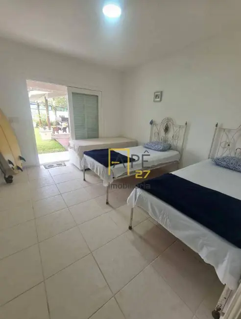 Sobrado com 3 quartos à venda, 800m2 em Cananeia - SP - imagem 8 Foto 8 de Sobrado com 3 quartos à venda, 800m2 em Cananeia - SP