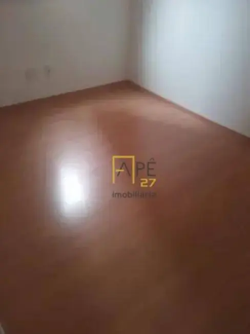 Apartamento com 2 quartos à venda, 58m2 em Jardim Flor da Montanha, Guarulhos - SP - imagem 6 Foto 6 de Apartamento com 2 quartos à venda, 58m2 em Jardim Flor da Montanha, Guarulhos - SP