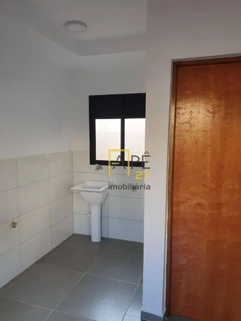 Kitnet com 1 quarto para alugar, 30m2 em Jardim Dourado, Guarulhos - SP - imagem 3 Foto 3 de Kitnet com 1 quarto para alugar, 30m2 em Jardim Dourado, Guarulhos - SP