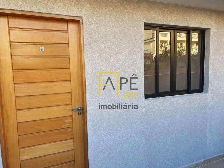 Kitnet com 1 quarto para alugar, 30m2 em Jardim Dourado, Guarulhos - SP - imagem 6 Foto 6 de Kitnet com 1 quarto para alugar, 30m2 em Jardim Dourado, Guarulhos - SP