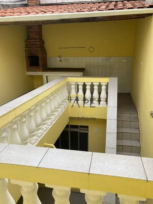 Sobrado com 2 quartos para alugar, 134m2 em Vila Augusta, Guarulhos - SP - imagem 7 Foto 7 de Sobrado com 2 quartos para alugar, 134m2 em Vila Augusta, Guarulhos - SP