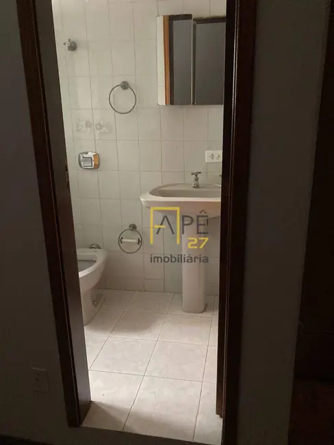 Sobrado com 2 quartos para alugar, 134m2 em Vila Augusta, Guarulhos - SP - imagem 5 Foto 5 de Sobrado com 2 quartos para alugar, 134m2 em Vila Augusta, Guarulhos - SP