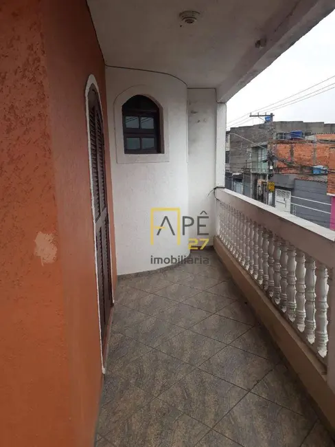 Foto 5 de Sobrado com 3 quartos à venda, 240m2 em Jardim dos Cardoso, Guarulhos - SP