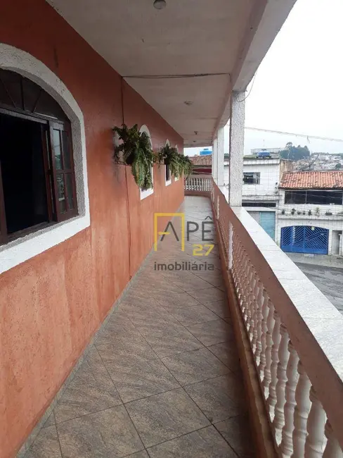 Foto 6 de Sobrado com 3 quartos à venda, 240m2 em Jardim dos Cardoso, Guarulhos - SP