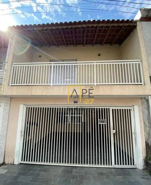 Sobrado com 3 quartos à venda, 200m2 em Jardim Toscana, Guarulhos - SP - imagem 1 Foto 1 de Sobrado com 3 quartos à venda, 200m2 em Jardim Toscana, Guarulhos - SP