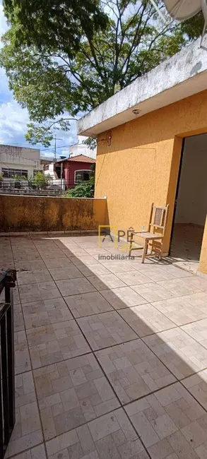Casa com 2 quartos para alugar, 125m2 em Jardim Rosa de Franca, Guarulhos - SP - imagem 3 Foto 3 de Casa com 2 quartos para alugar, 125m2 em Jardim Rosa de Franca, Guarulhos - SP