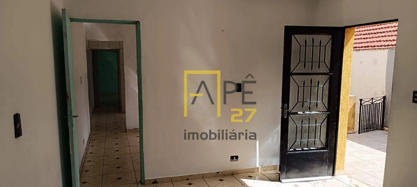 Casa com 2 quartos para alugar, 125m2 em Jardim Rosa de Franca, Guarulhos - SP - imagem 7 Foto 7 de Casa com 2 quartos para alugar, 125m2 em Jardim Rosa de Franca, Guarulhos - SP