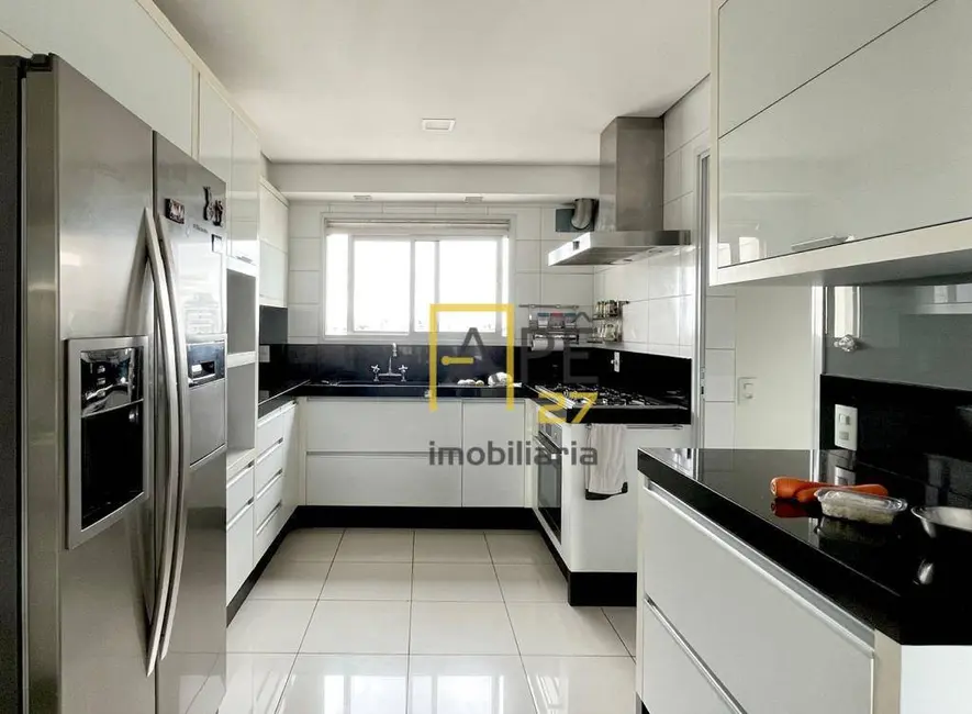 Apartamento com 3 quartos à venda, 161m2 em Vila Clementino, São Paulo - SP - imagem 5 Foto 5 de Apartamento com 3 quartos à venda, 161m2 em Vila Clementino, São Paulo - SP