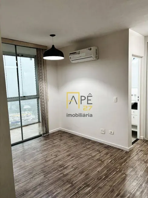 Foto 3 de Kitnet com 1 quarto para alugar, 36m2 em Vila Augusta, Guarulhos - SP