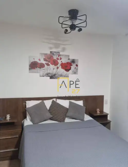 Kitnet com 1 quarto para alugar, 20m2 em Brás, São Paulo - SP - imagem 2 Foto 2 de Kitnet com 1 quarto para alugar, 20m2 em Brás, São Paulo - SP