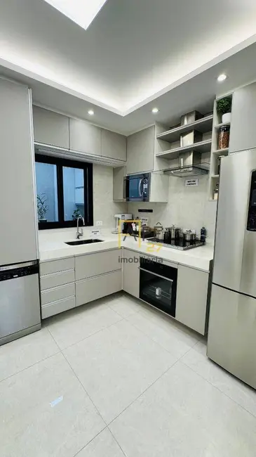 Sobrado com 4 quartos à venda, 160m2 em Jardim Vila Mariana, São Paulo - SP - imagem 2 Foto 2 de Sobrado com 4 quartos à venda, 160m2 em Jardim Vila Mariana, São Paulo - SP