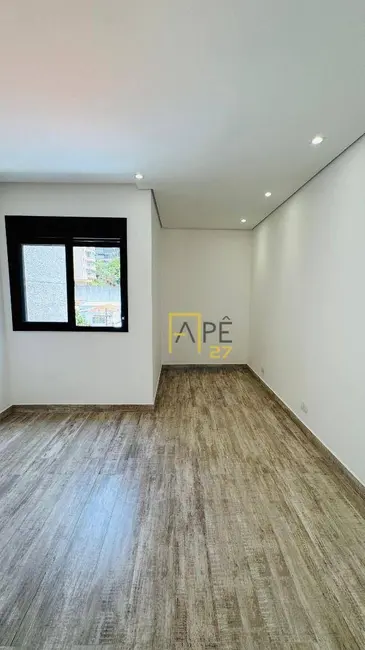 Sobrado com 4 quartos à venda, 160m2 em Jardim Vila Mariana, São Paulo - SP - imagem 4 Foto 4 de Sobrado com 4 quartos à venda, 160m2 em Jardim Vila Mariana, São Paulo - SP