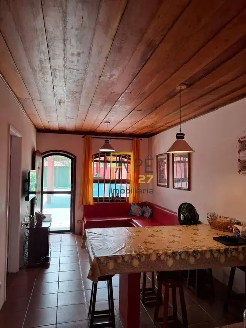 Casa com 2 quartos à venda, 300m2 em Cananeia - SP - imagem 9 Foto 9 de Casa com 2 quartos à venda, 300m2 em Cananeia - SP