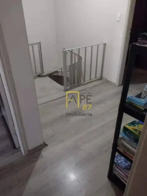 Foto 6 de Sobrado com 3 quartos para alugar, 100m2 em Vila Maria Tereza, Guarulhos - SP