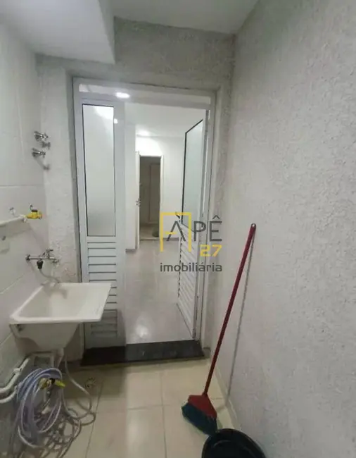 Foto 3 de Apartamento com 2 quartos à venda, 42m2 em Vila Guaca, São Paulo - SP