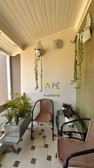 Foto 5 de Sobrado com 4 quartos à venda, 1400m2 em Jardim Santa Clara, Guarulhos - SP