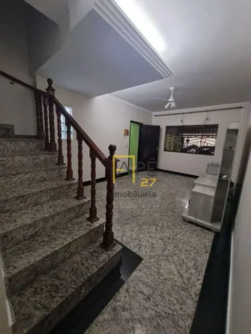 Sobrado com 3 quartos para alugar, 225m2 em Vila Galvão, Guarulhos - SP - imagem 1 Foto 1 de Sobrado com 3 quartos para alugar, 225m2 em Vila Galvão, Guarulhos - SP