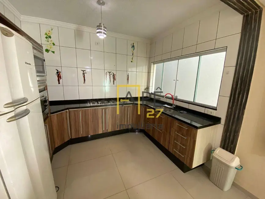 Sobrado com 3 quartos à venda, 300m2 em Parque Continental II, Guarulhos - SP - imagem 3 Foto 3 de Sobrado com 3 quartos à venda, 300m2 em Parque Continental II, Guarulhos - SP