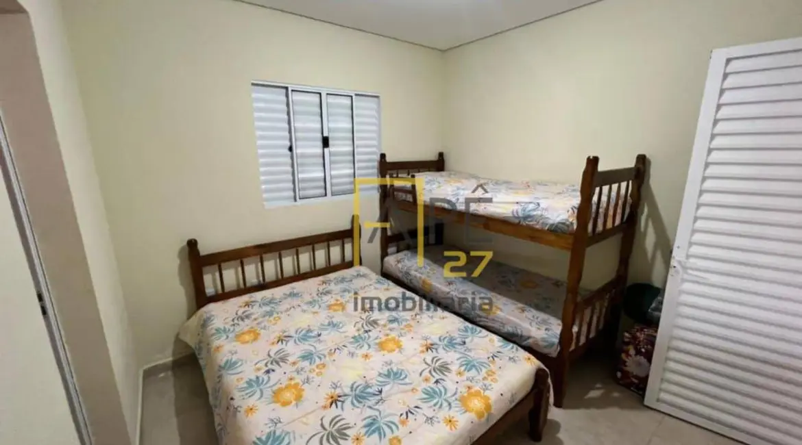 Chácara com 3 quartos à venda, 1000m2 em Guararema - SP - imagem 7 Foto 7 de Chácara com 3 quartos à venda, 1000m2 em Guararema - SP