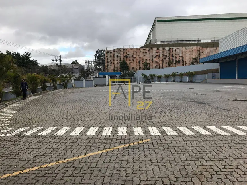 Armazém / Galpão para alugar, 10000m2 em Cidade Aracilia, Guarulhos - SP - imagem 6 Foto 6 de Armazém / Galpão para alugar, 10000m2 em Cidade Aracilia, Guarulhos - SP