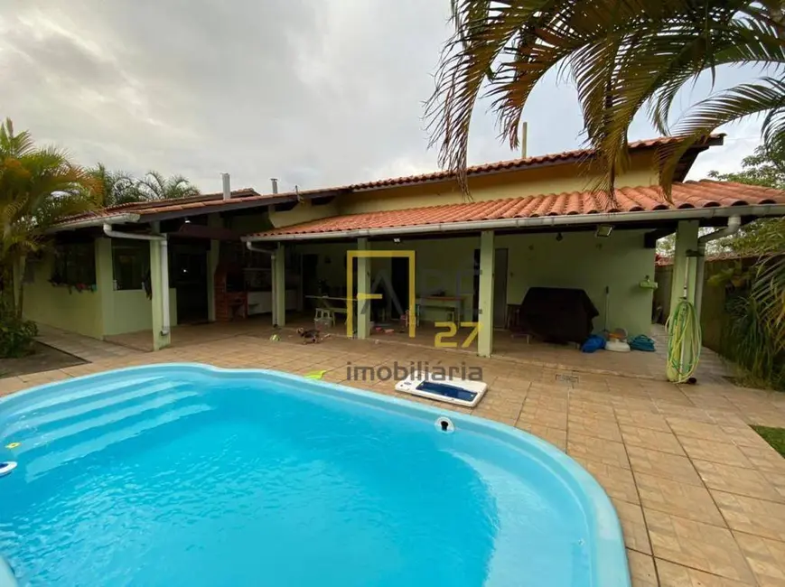 Casa com 4 quartos à venda e para alugar, 900m2 em Cananeia - SP - imagem 3 Foto 3 de Casa com 4 quartos à venda e para alugar, 900m2 em Cananeia - SP