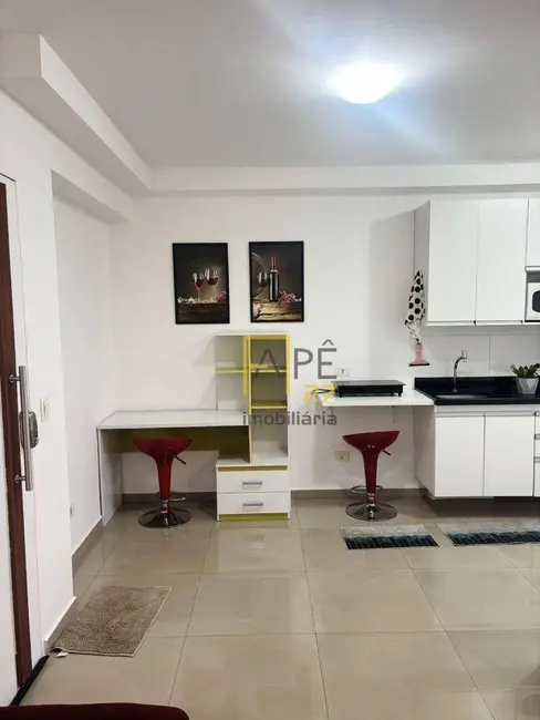 Foto 2 de Kitnet com 1 quarto para alugar, 36m2 em Vila Augusta, Guarulhos - SP