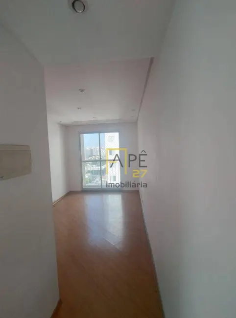Foto 3 de Apartamento com 2 quartos para alugar, 52m2 em Vila das Bandeiras, Guarulhos - SP