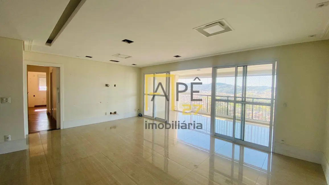 Foto 4 de Apartamento com 3 quartos à venda, 154m2 em Jardim Flor da Montanha, Guarulhos - SP