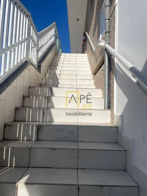 Foto 2 de Apartamento com 2 quartos para alugar, 60m2 em Cananeia - SP