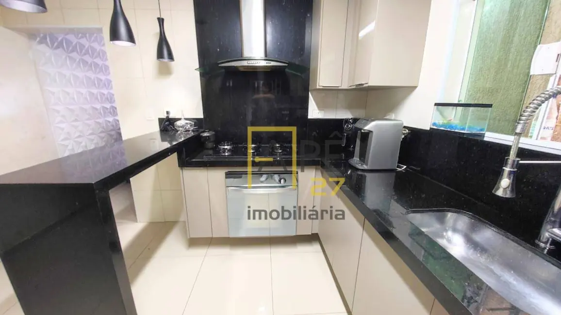 Sobrado com 2 quartos à venda, 90m2 em Cidade Parque Alvorada, Guarulhos - SP - imagem 3 Foto 3 de Sobrado com 2 quartos à venda, 90m2 em Cidade Parque Alvorada, Guarulhos - SP