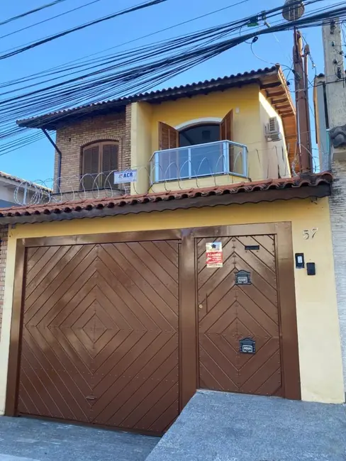 Foto 1 de Sobrado com 3 quartos à venda, 177m2 em Jardim Santa Clara, Guarulhos - SP