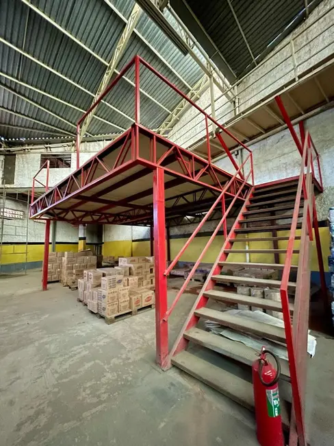 Armazém / Galpão à venda e para alugar, 1000m2 em Jardim São Domingos, Guarulhos - SP - imagem 6 Foto 6 de Armazém / Galpão à venda e para alugar, 1000m2 em Jardim São Domingos, Guarulhos - SP