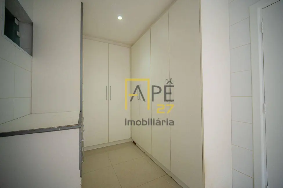 Foto 9 de Casa de Condomínio com 5 quartos à venda, 422m2 em Residencial Morada dos Lagos, Barueri - SP