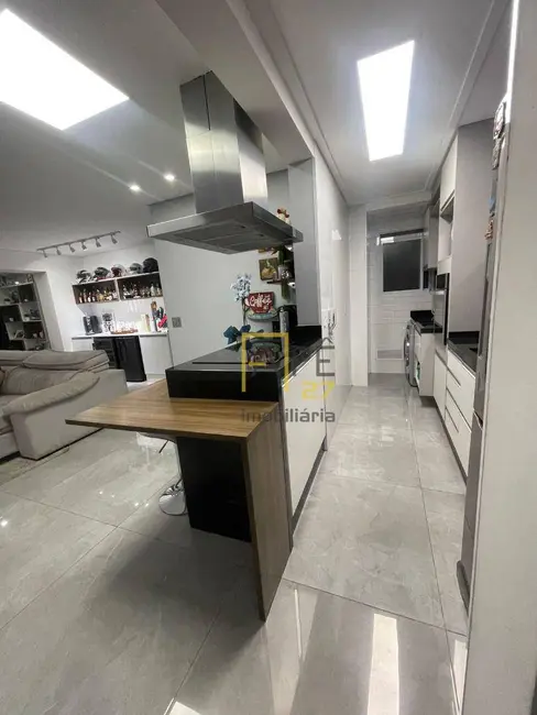 Apartamento com 2 quartos à venda, 86m2 em Jardim Flor da Montanha, Guarulhos - SP - imagem 7 Foto 7 de Apartamento com 2 quartos à venda, 86m2 em Jardim Flor da Montanha, Guarulhos - SP