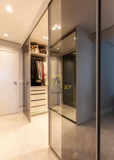 Foto 9 de Apartamento com 3 quartos à venda, 154m2 em Jardim Flor da Montanha, Guarulhos - SP