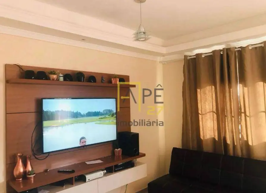 Sobrado com 3 quartos à venda, 250m2 em Vila Ayrosa, São Paulo - SP - imagem 3 Foto 3 de Sobrado com 3 quartos à venda, 250m2 em Vila Ayrosa, São Paulo - SP