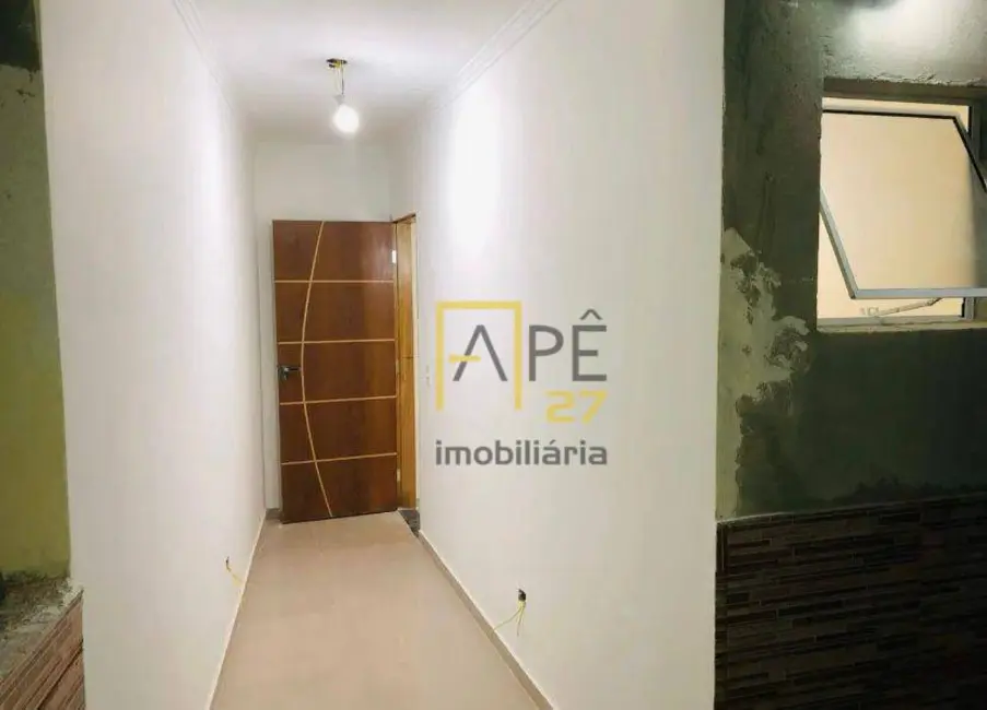 Sobrado com 3 quartos à venda, 250m2 em Vila Ayrosa, São Paulo - SP - imagem 4 Foto 4 de Sobrado com 3 quartos à venda, 250m2 em Vila Ayrosa, São Paulo - SP