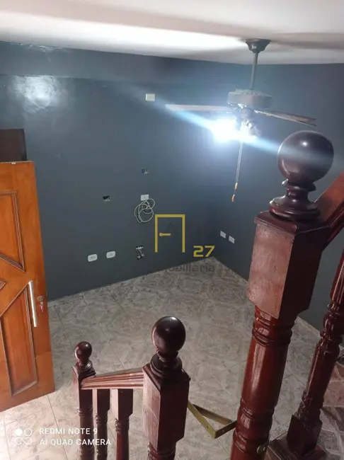 Sobrado com 3 quartos à venda e para alugar, 182m2 em Jardim Paraíso, Guarulhos - SP - imagem 8 Foto 8 de Sobrado com 3 quartos à venda e para alugar, 182m2 em Jardim Paraíso, Guarulhos - SP