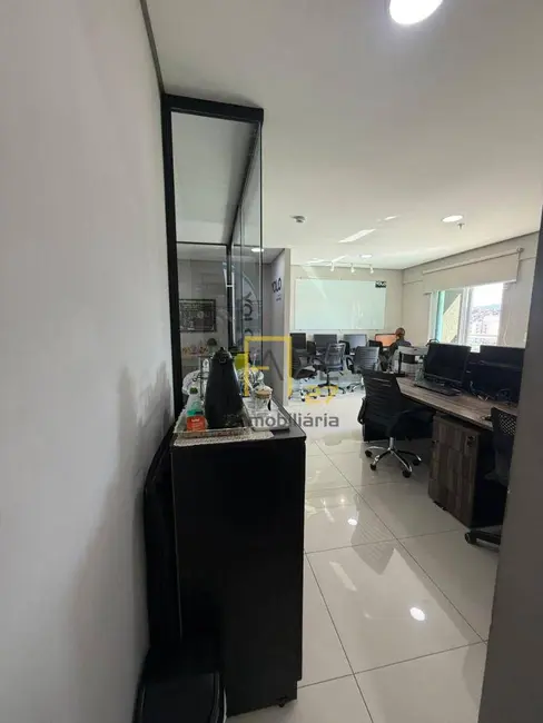 Foto 2 de Sala Comercial à venda e para alugar, 44m2 em Vila Galvão, Guarulhos - SP