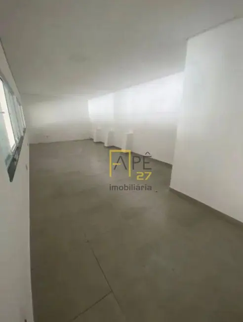 Armazém / Galpão para alugar, 250m2 em Cidade Jardim Cumbica, Guarulhos - SP - imagem 4 Foto 4 de Armazém / Galpão para alugar, 250m2 em Cidade Jardim Cumbica, Guarulhos - SP