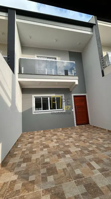 Foto 1 de Sobrado com 3 quartos à venda, 125m2 em Jardim Cumbica, Guarulhos - SP