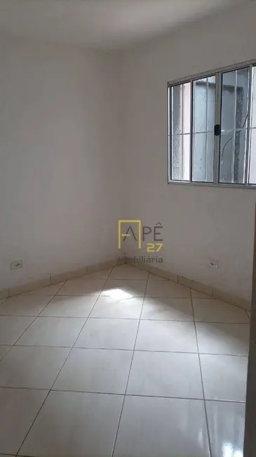 Foto 3 de Casa com 2 quartos para alugar, 60m2 em Vila Endres, Guarulhos - SP