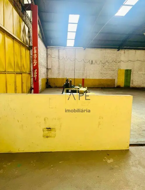 Armazém / Galpão para alugar, 500m2 em Parque Industrial Cumbica, Guarulhos - SP - imagem 4 Foto 4 de Armazém / Galpão para alugar, 500m2 em Parque Industrial Cumbica, Guarulhos - SP