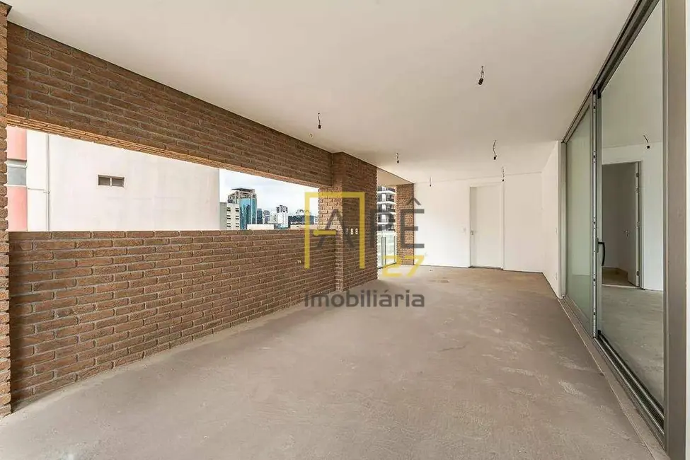 Apartamento com 4 quartos à venda, 335m2 em Itaim Bibi, São Paulo - SP - imagem 2 Foto 2 de Apartamento com 4 quartos à venda, 335m2 em Itaim Bibi, São Paulo - SP
