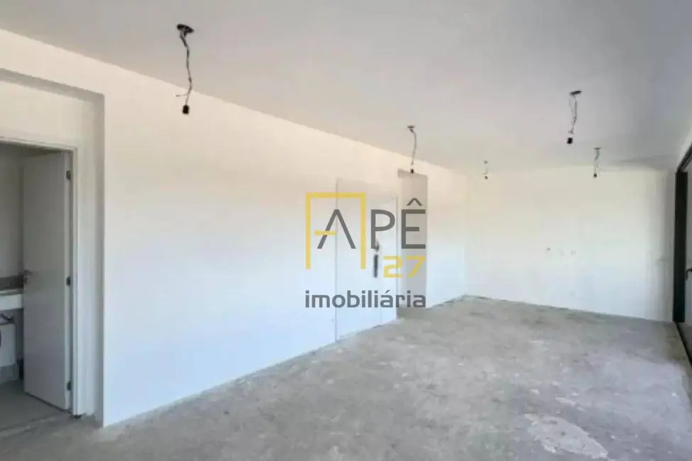 Apartamento com 3 quartos à venda, 175m2 em Vila Nova Conceição, São Paulo - SP - imagem 8 Foto 8 de Apartamento com 3 quartos à venda, 175m2 em Vila Nova Conceição, São Paulo - SP