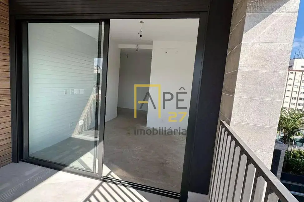 Apartamento com 3 quartos à venda, 175m2 em Vila Nova Conceição, São Paulo - SP - imagem 7 Foto 7 de Apartamento com 3 quartos à venda, 175m2 em Vila Nova Conceição, São Paulo - SP