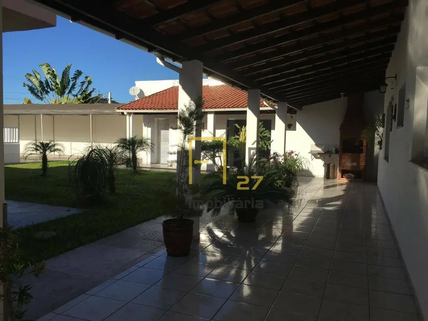 Casa com 5 quartos à venda, 900m2 em Cananeia - SP - imagem 6 Foto 6 de Casa com 5 quartos à venda, 900m2 em Cananeia - SP