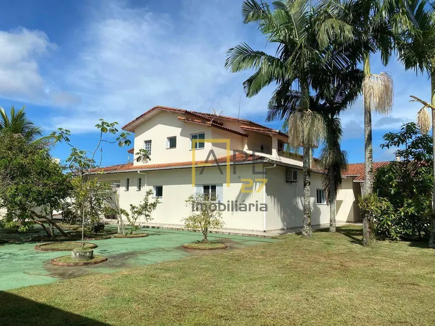 Sobrado com 3 quartos à venda, 900m2 em Cananeia - SP - imagem 1 Foto 1 de Sobrado com 3 quartos à venda, 900m2 em Cananeia - SP